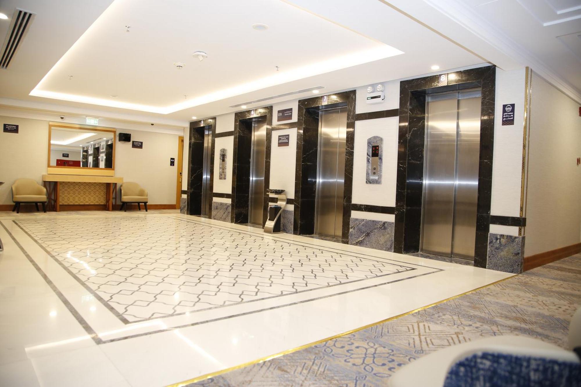 Maden Alrawda 호텔 메디나 외부 사진 Elevators at the 10th floor